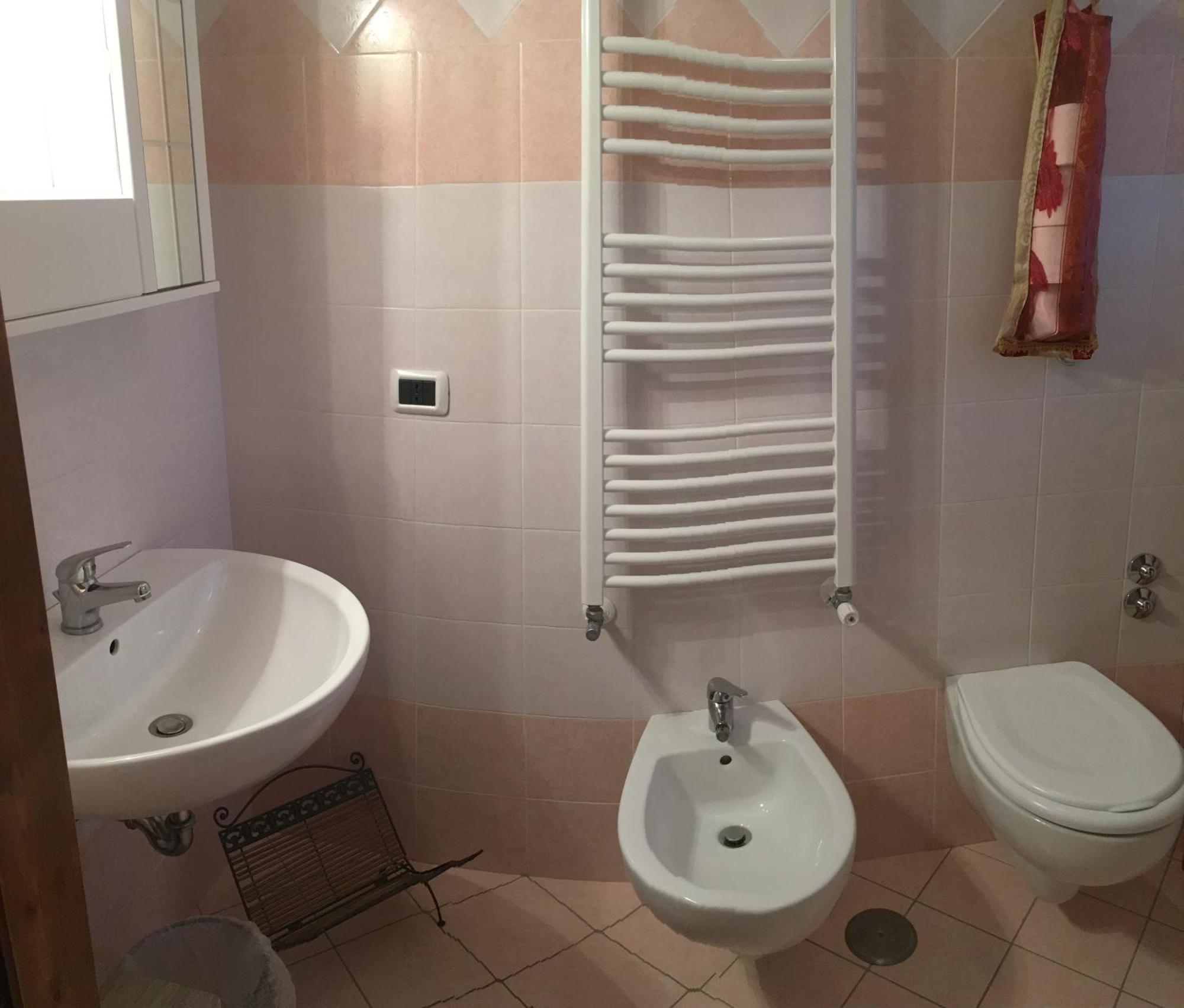 Bed and Breakfast Vecchio West Аджерола Екстер'єр фото